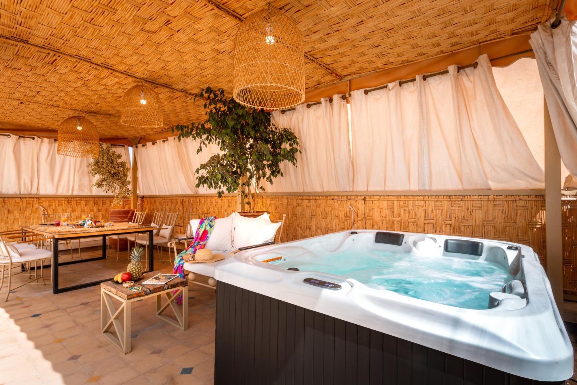 Les Tanneurs Penthouse Marrakech Apartment มาร์ราเกช ภายนอก รูปภาพ